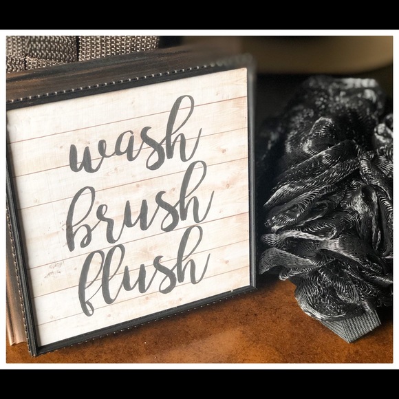 SOLD——Unwind— Essential Love Spell Spa Gift Set - Picture 4 of 8